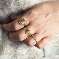 Bague Marguerite Plaqué Or - Pomme Cannelle 9 Bague Marguerite Plaqué Or - Pomme Cannelle -Bijoux Fantaisie bague marguerite plaque or pomme cannelle 3