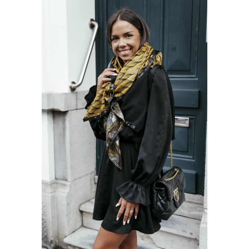 Foulard Julia Jaune, Noir Et Doré - Shanna 3 Foulard Julia Jaune, Noir Et Doré - Shanna