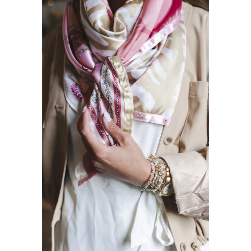 Foulard Soie Anais Rose Pâle Et Beige - Shanna 4 Foulard Soie Anais Rose Pâle Et Beige - Shanna – Image 2